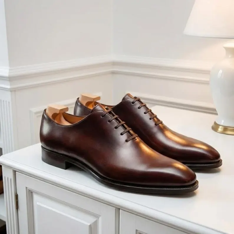 Handcrafted Brown Leather Wholecut Oxford Shoes: Bespoke Wedding Style