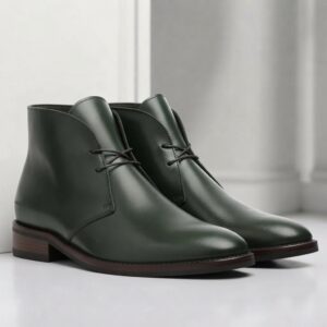 Dark green leather chukka boots for men